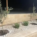 Regina Rex With Swimming Pool Апартаменты *