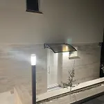 Regina Rex With Swimming Pool Апартаменты