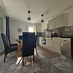 Апартаменты Regina Rex With Swimming Pool