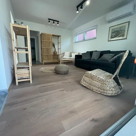 Regina Rex With Swimming Pool * Jezera