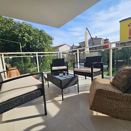 Lejlighed Regina Rex With Swimming Pool *