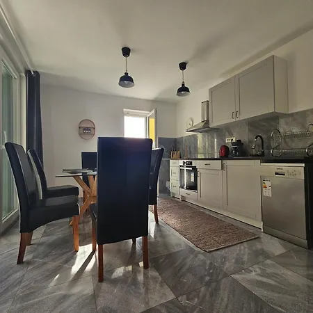 Lejlighed Regina Rex With Swimming Pool