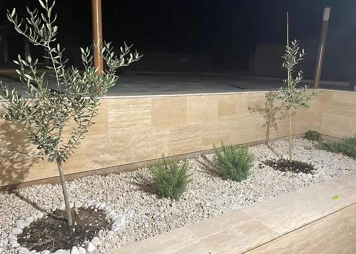 Regina Rex With Swimming Pool Appartamento *