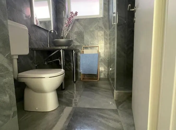 Appartamento Regina Rex With Swimming Pool