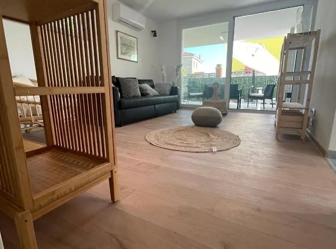 Appartamento Regina Rex With Swimming Pool Jezera