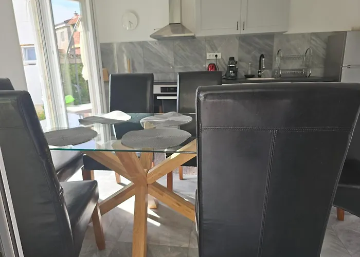 Appartamento Regina Rex With Swimming Pool